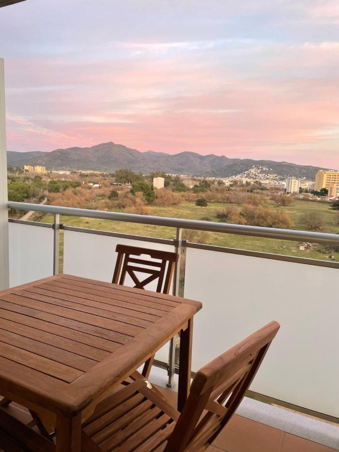 Magnifico Apartamento Cerca De La Playa Con Piscina - โรเซส ภายนอก รูปภาพ